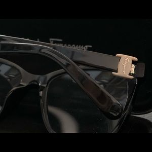 Salvatore ferragamo glasses